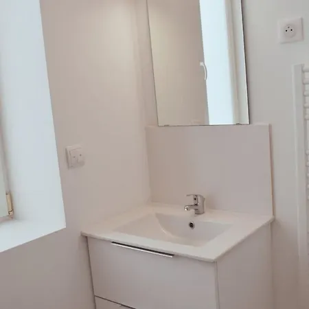 게스트하우스 Coliving Confort- Les Lille-maison Partagee-7 Chambres-5 Sdb-6wc-loos Les Lille