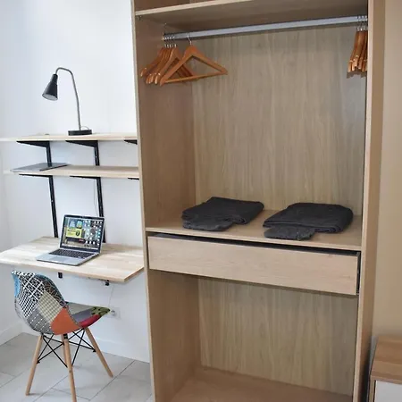 Coliving Confort- Les Lille-maison Partagee-7 Chambres-5 Sdb-6wc-loos Les Lille 게스트하우스