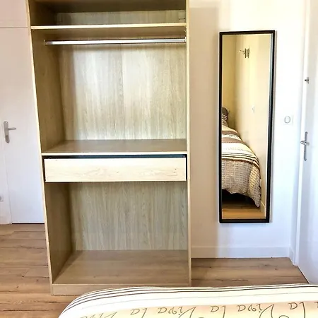 게스트하우스 Coliving Confort- Les Lille-maison Partagee-7 Chambres-5 Sdb-6wc-loos Les Lille *